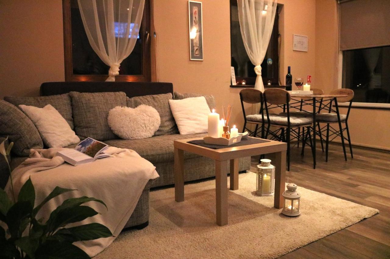Guest House Studio Apartman Marina - With Jacuzzi, Free Parking, Pet Friendly Károlyváros Kültér fotó